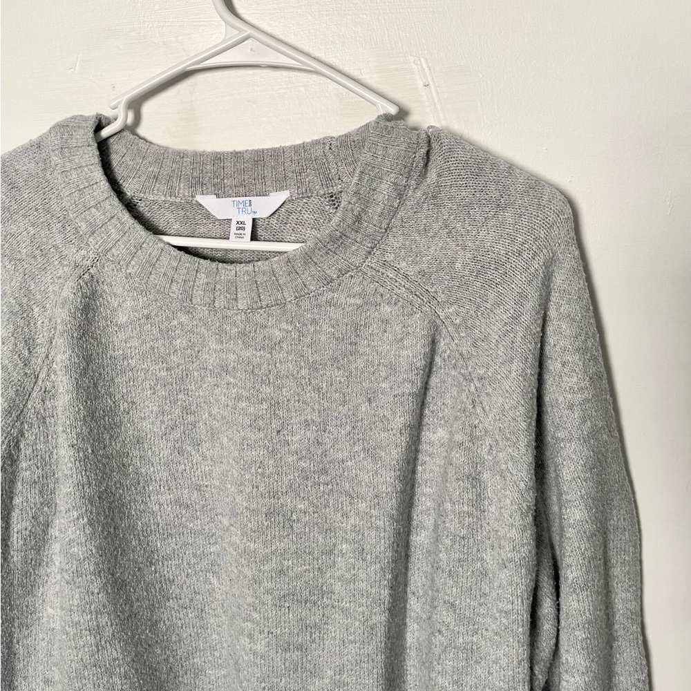Time & Tru Grey Sweater